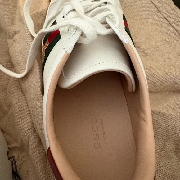 Gucci Platform Sneakers - Picture 7 of 15